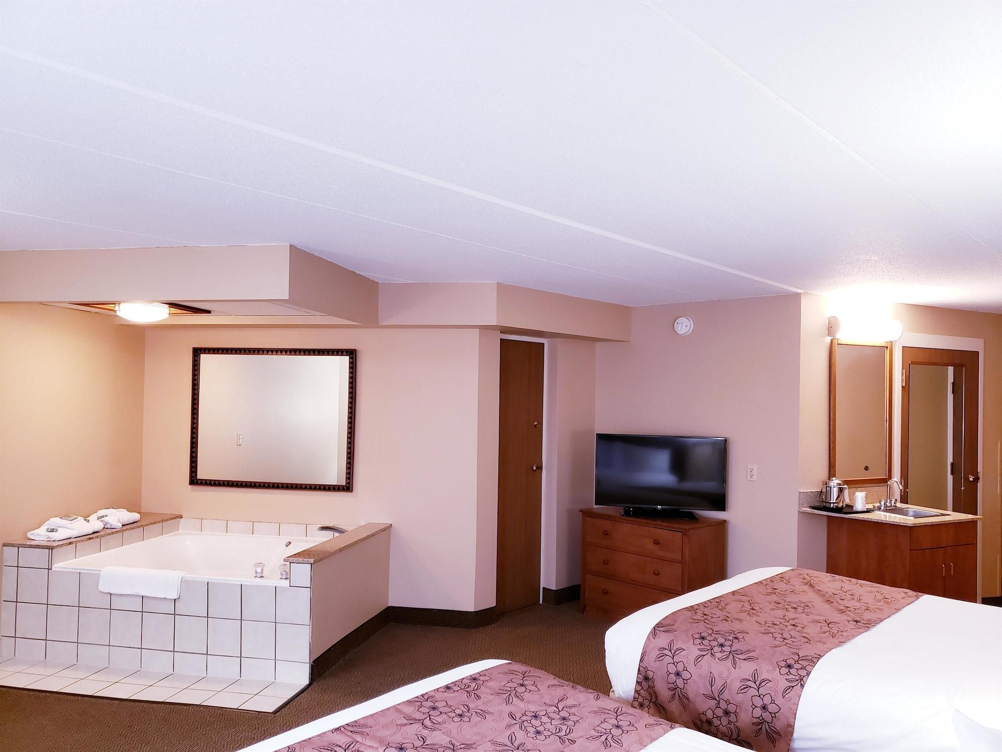 Surestay Plus Hotel By Best Western Black River Falls Exterior photo