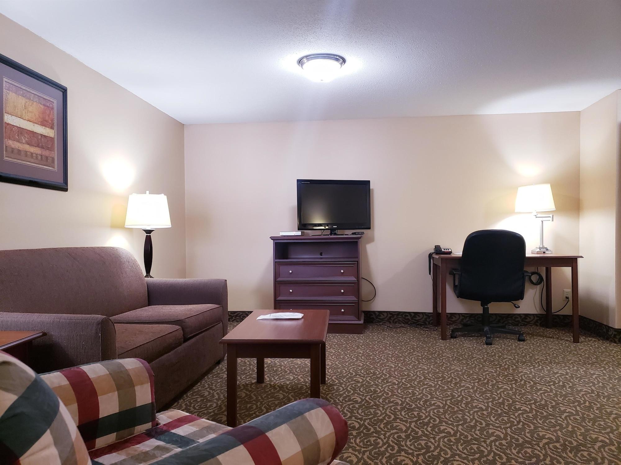 Surestay Plus Hotel By Best Western Black River Falls Exterior photo
