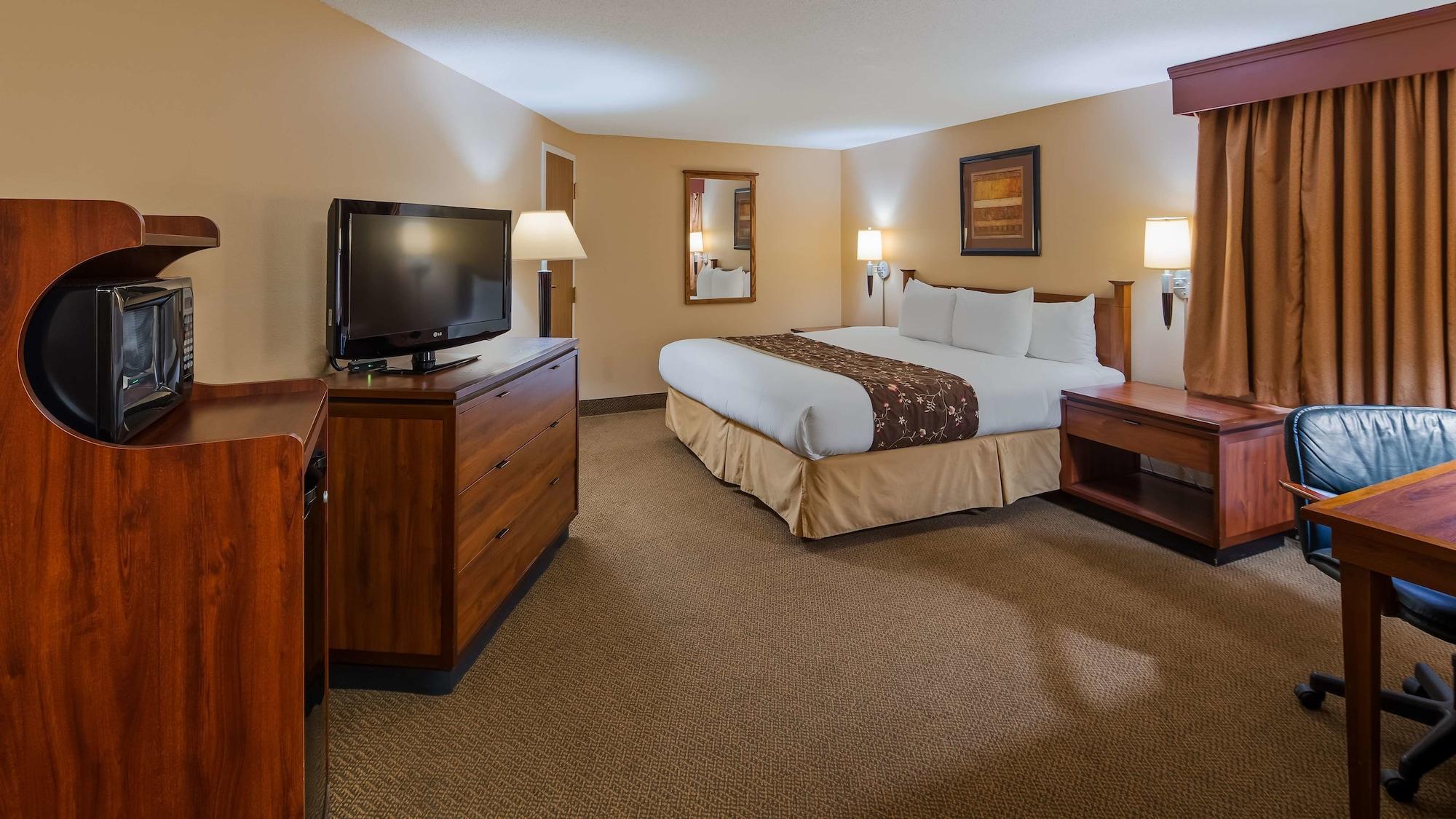 Surestay Plus Hotel By Best Western Black River Falls Exterior photo